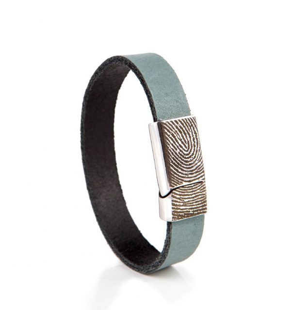 Smalle leren armband met vingerafdruk